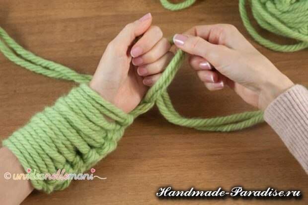 Вязание руками объемного шарфа: мастер-класс 4