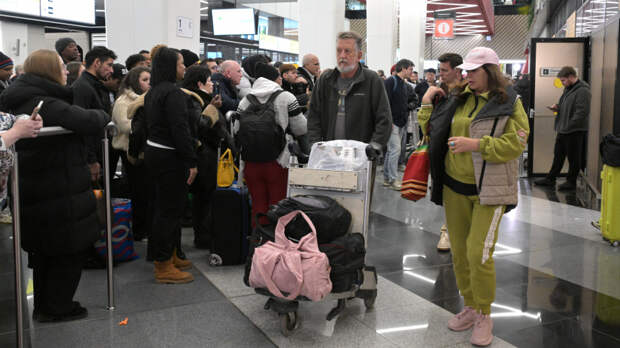 Застрявших на Кубе россиян начнут вывозить на родину с сегодняшнего дня