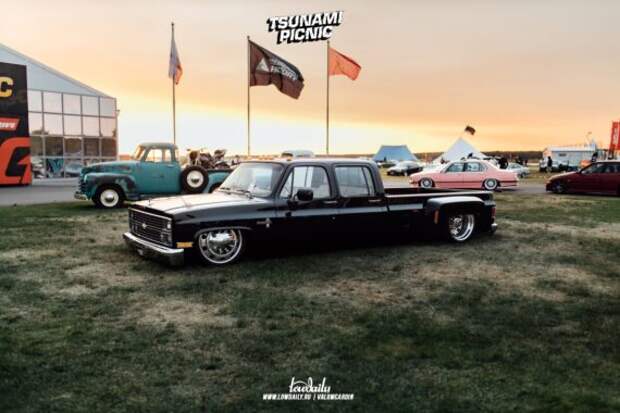 tsunami picnic x lowdaily 1