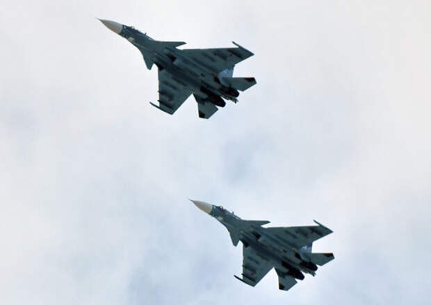 Палубные лётчики Северного флота завершили подготовку на авиатренажёре в Крыму