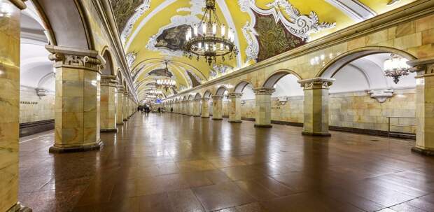 Вестибюль станции метро «Комсомольская» отремонтируют