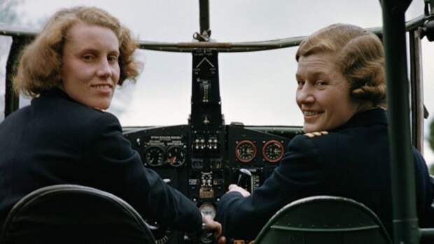женщины-пилоты