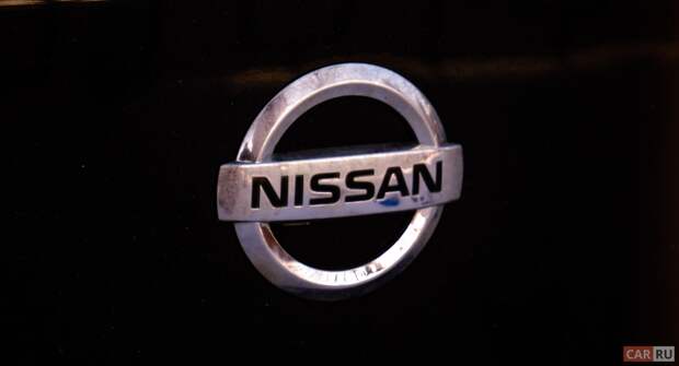 Nissan показала, как новый автопилот позволяет Nissan Skyline обходить неожиданные препятствия
