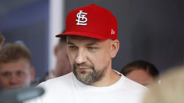 РБК: полиция начала проверку после ДТП, в которое попал рэпер Баста в Петербурге