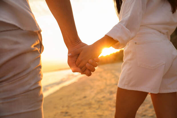 Врач Хайкина: "бабочки в животе" — не метафора, а реальный физиологический процесс