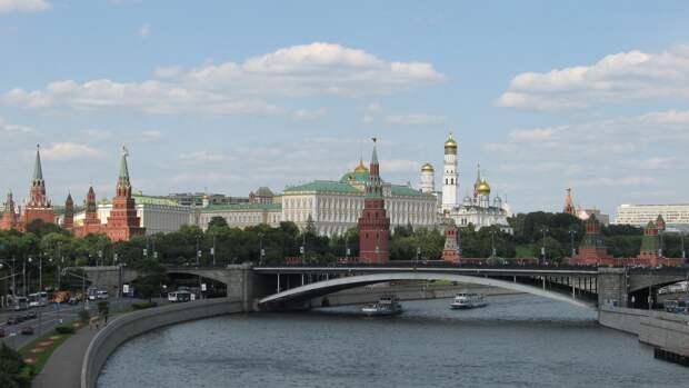 Кремль рассмотрит предложение российских СМИ внести поправки в закон об иноагентах