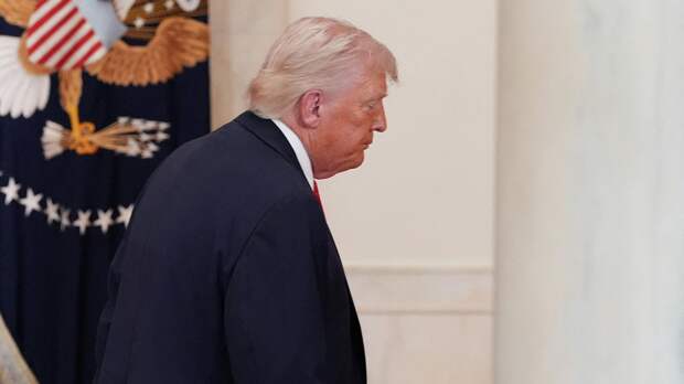 Оружие просто украли: Трамп раскрыл причину своей неудачи в войне с Ираном