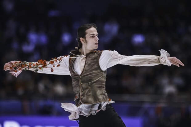 Тренер Тарасова: неправильное судейство лишило Гуменника бронзы Олимпиады