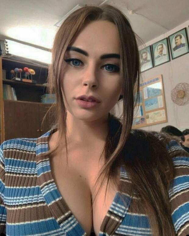 Девушки из соцсетей Девушки из соцсетей