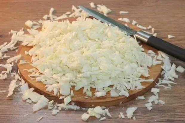 Фото: Пироги с мясным фаршем, овощами и соусом: шаг 10 Пироги с мясным фаршем, овощами и соусом: шаг 10