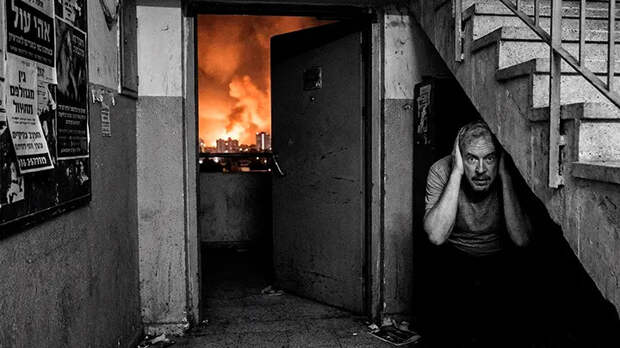 "А что, так можно было?": Макаревич* сбежал из России от войны, а теперь трясётся от бомбёжек