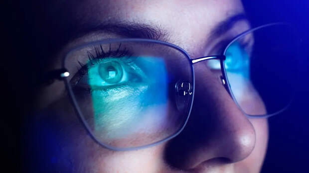 Исследование Стэнфорда: почему ИИ предпочитает соглашаться и чем это грозит