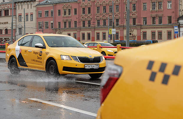 Большинство таксистов Москвы и Подмосковья прошли аттестацию