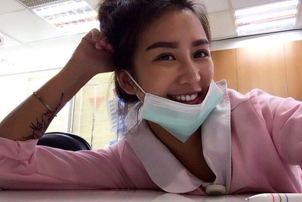 Медсестра из Тайваня за один день стала звездой инстаграма благодаря сексуальным фото Instagram, девушка, медсестра