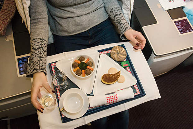 Air New Zealand’s London Pop-Up Restaurant Only Sells Airplane Food