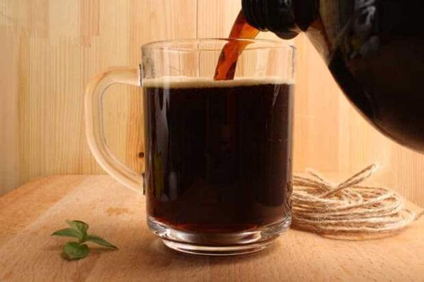 Клубничный квас. Можно готовить из свежей и замороженной клубники 20