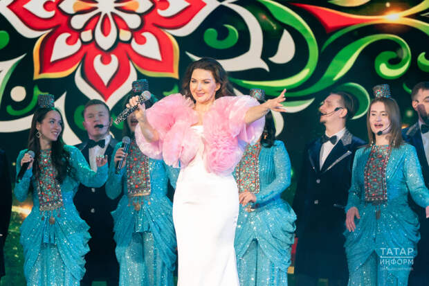 Алсу Абульханова: Татарча белмисең дип кимсеттеләр, әмма мин өйрәнергә сүз бирдем