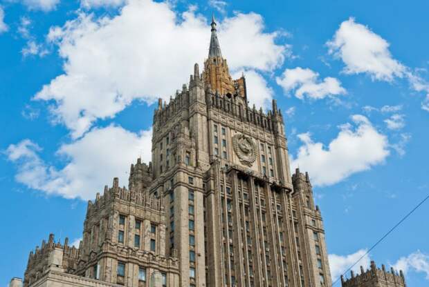 Россия будет уничтожать цели США и НАТО на территории Украины Россия будет уничтожать цели США и НАТО на территории Украины