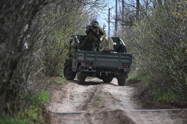 "Военный осведомитель": Iveco LMV "Рысь" назвали лучшим бронеавтомобилем ВС РФ