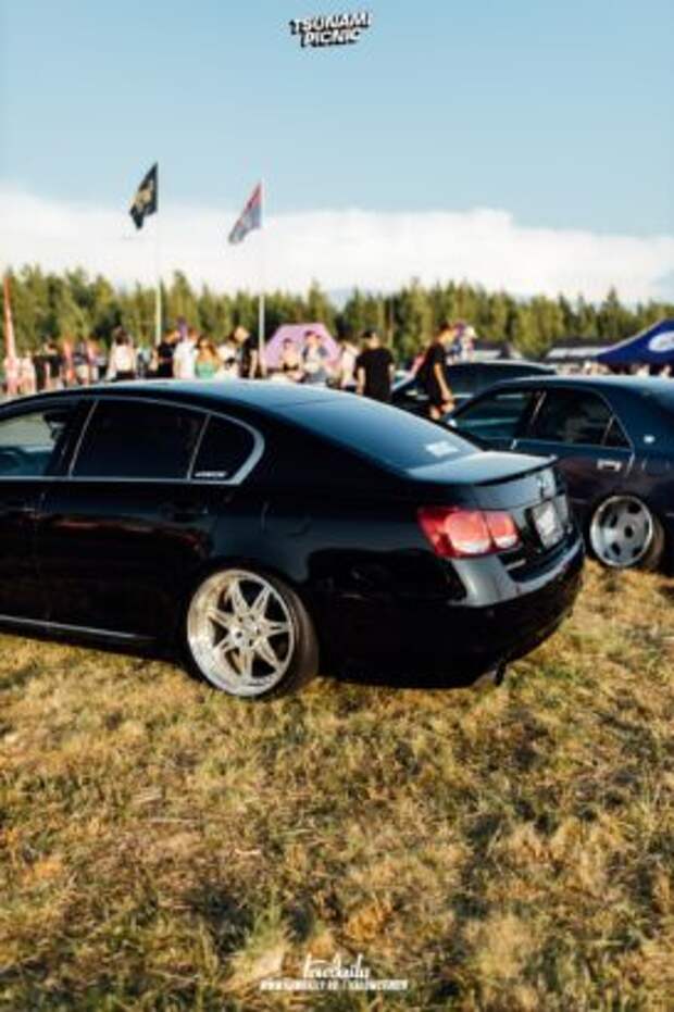 tsunami picnic x lowdaily 58