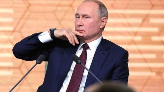 Михаил Хазин: российские элиты подставят Путина в случае повторного карантина