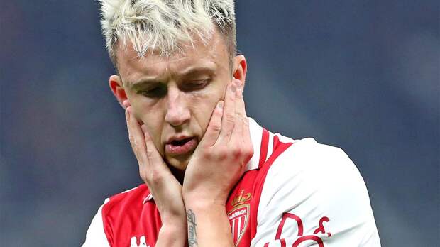 Агент Головина — об удалении россиянина: «Не совсем адекватные действия главного арбитра»