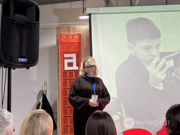 Тележурналист Миләүшә Латыйпова: Яшьләр белән сөйләшкәндә замана «һава»сын өрергә кирәк