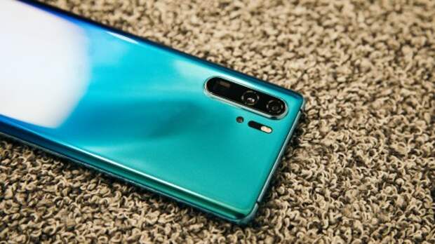 Первый взгляд на Huawei P30 и P30 Pro