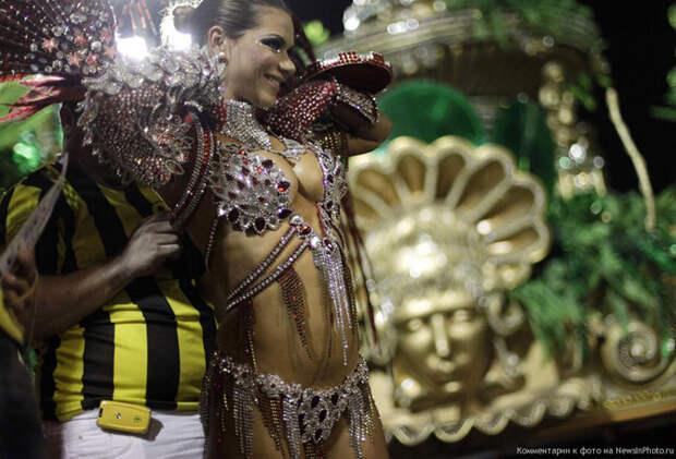 Карнавал в Рио-де-Жанейро 2011