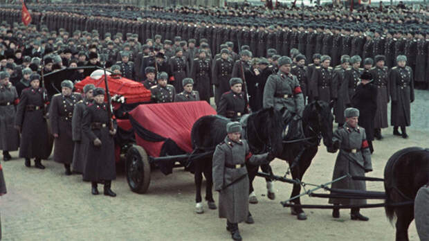 Особое приглашение на похороны Сталина
