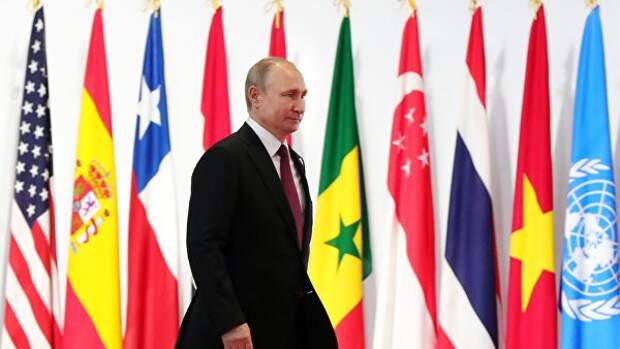 Президент РФ Владимир Путин на полях саммита Группы двадцати в Осаке. 28 июня 2019