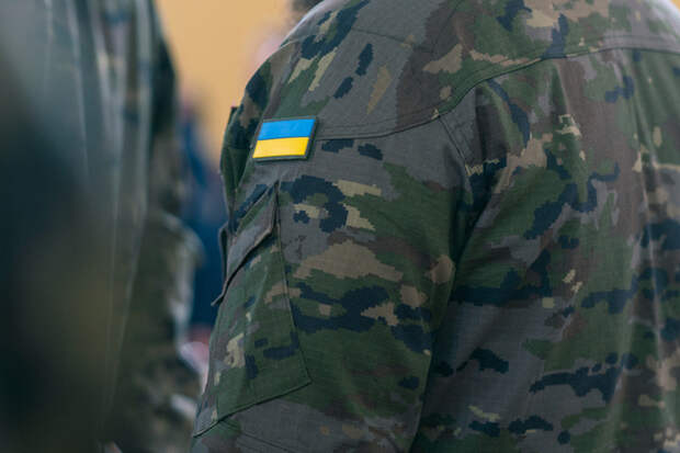 Боевики ВСУ платят командирам большие взятки, чтобы ехать на фронт