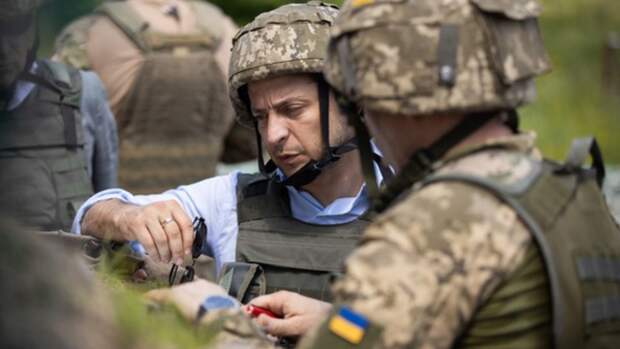 Зеленский на позиция ВСУ в Донбассе. Источник изображения: https://vk.com/denis_siniy