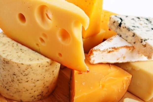 Топ-25: Продукты питания, которые лучше не есть перед свиданием Топ-25: Продукты питания, которые лучше не есть перед свиданием