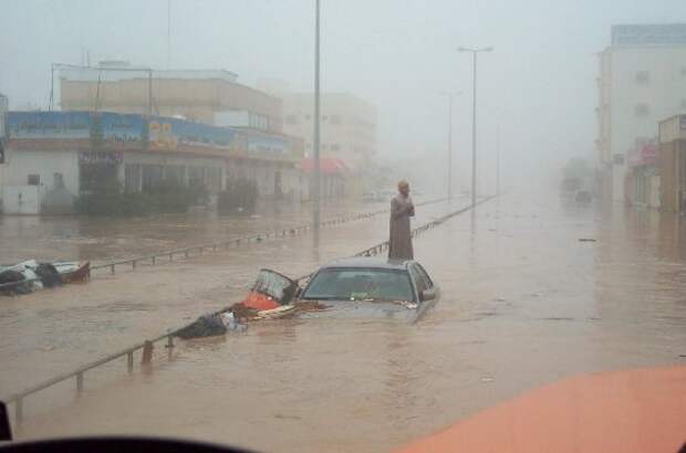 Более полумиллиона человек пострадали от сильного наводнения в Мозамбике