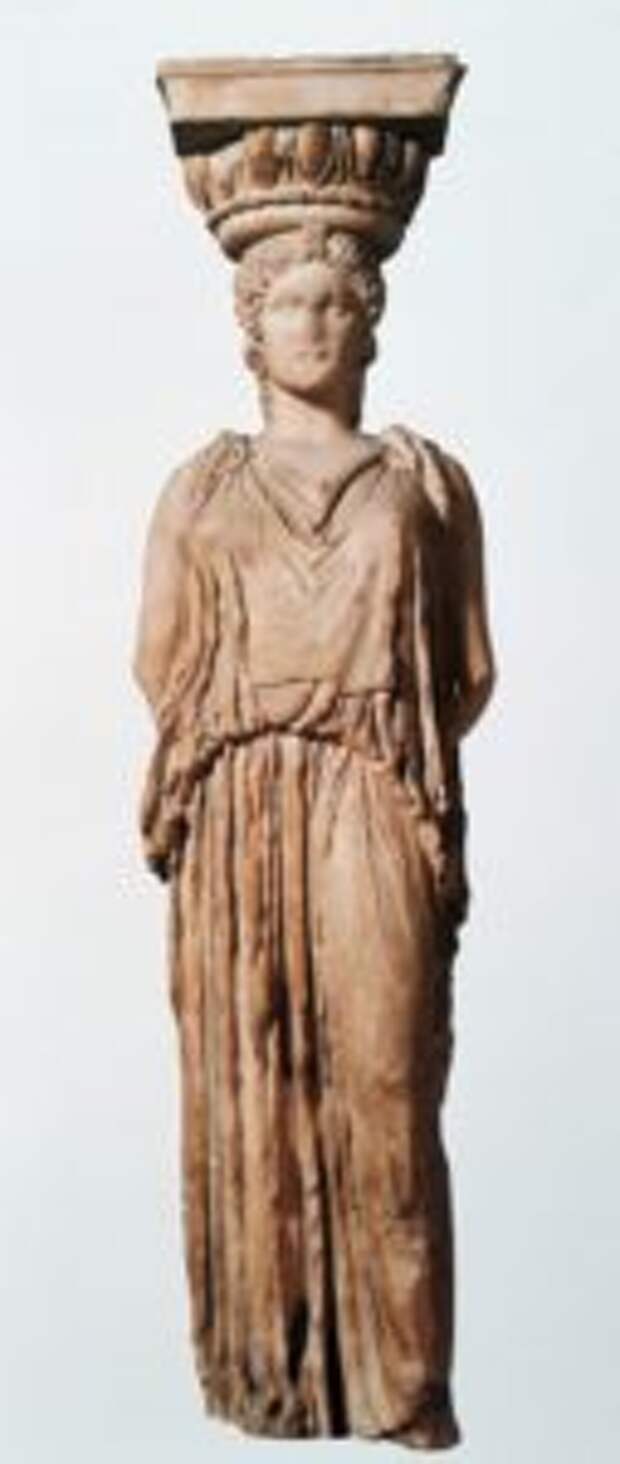 Неизвестный мастер. Кариатида из храма Эрехтейон, Акрополь, Афины (Греция). Около 420-406 гг. до н.э. Находится в Британском музее в Лондоне