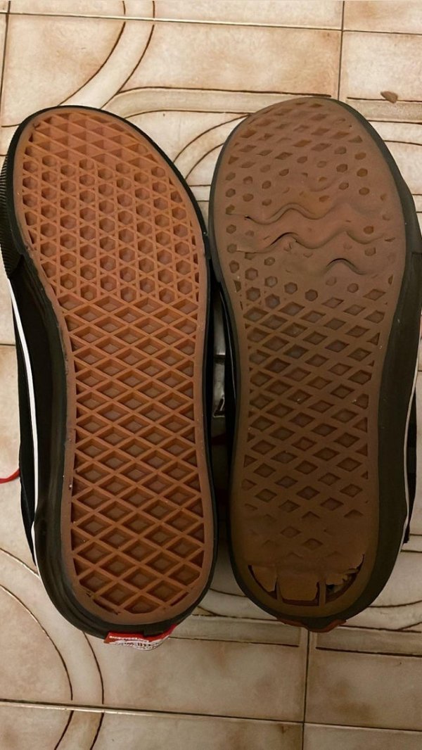 Новые Vans и Vans, в которых я катаюсь на скейте около двух лет