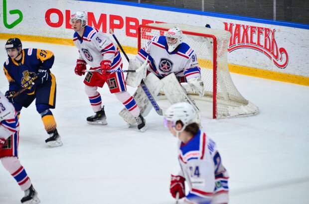 8 января в Туле «АКМ» сыграет с лидером ВХЛ «Дизелем»