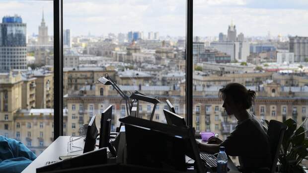 Работодатели в России смогут с 1 марта отправлять сотрудников на приём к психиатру