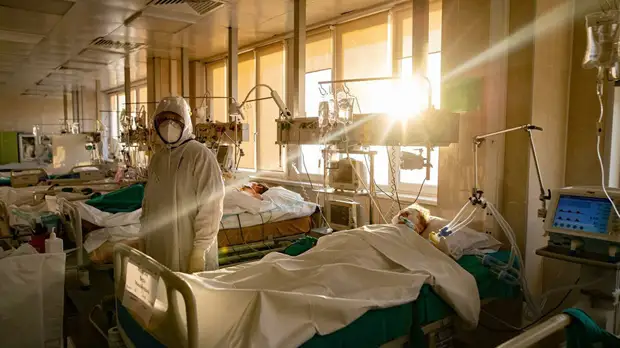 В Госдуме поддержали идею новой выплаты для борющихся с коронавирусом медиков