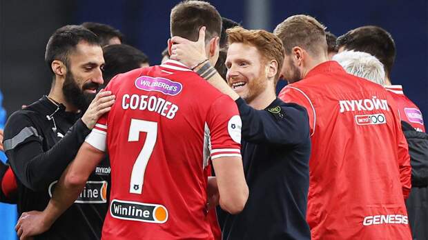 Экс-тренер «Спартака» хочет вернуться в РПЛ, легендарный Вагнер Лав завершил карьеру. Трансферы и слухи дня