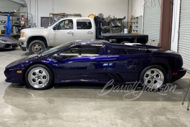 Мечта с вкладыша «Турбо»: Lamborghini Diablo VT 1997 года