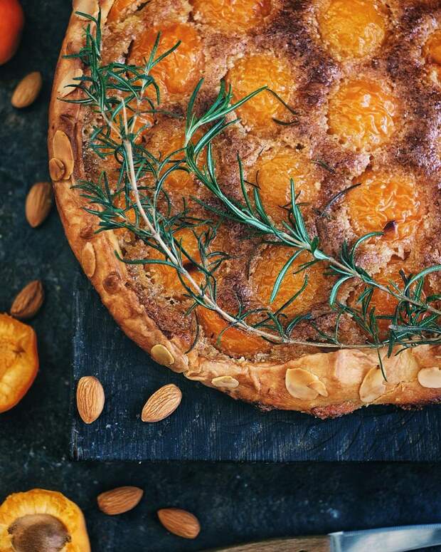 Как использовать невкусные абрикосы? Приготовить с ними галету