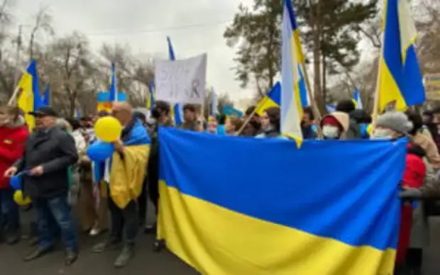 В Алма-Ате состоялся митинг «за Украину, против путинской России»