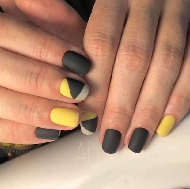 Матовые короткие ногти: 53 шикарные идеи