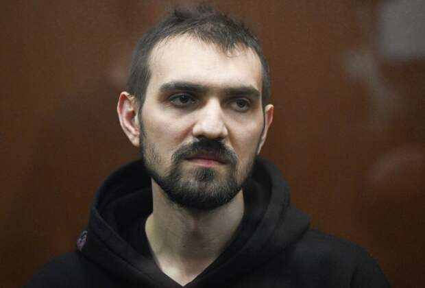 Обвинение запросило почти шесть лет для комика Останина за разжигание ненависти