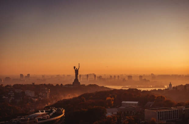 Киев согласился на переговоры с Москвой ради передышки на фронте