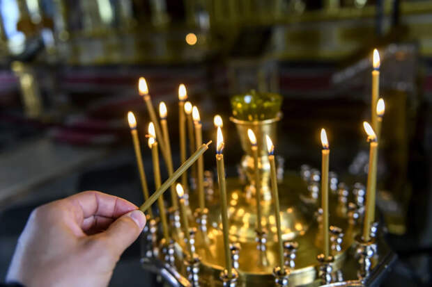 "Небо не отвечает на такие просьбы": патриарх Кирилл о молитвах за деньги
