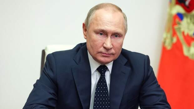 Путин обсудил с Совбезом России информационную безопасность