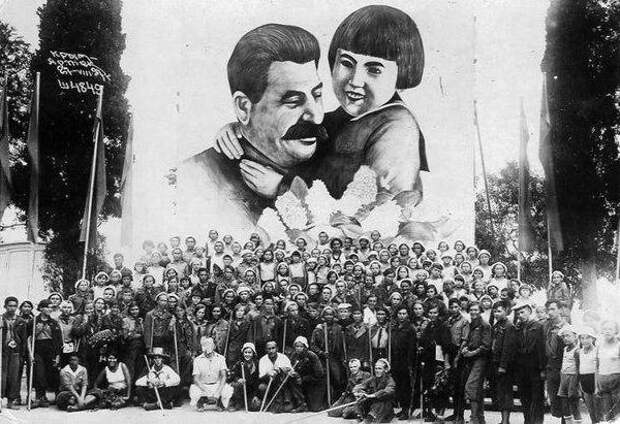 Советская историческая наука в контексте эпохи